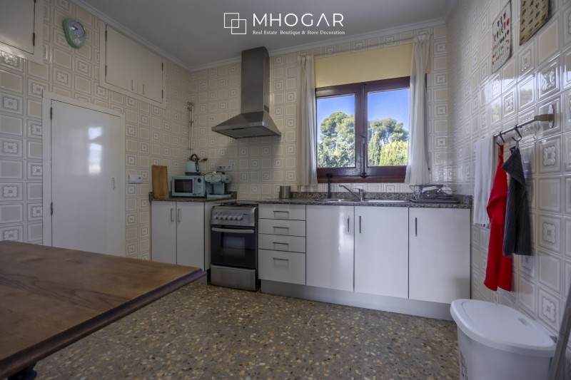 Venta - Villa mediterránea frente a la Cala Baladrar con un gran potencial en, Benissa Costa Blanca! 